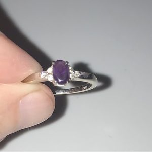 Amethyst solid 14k Gold Ring sz 6